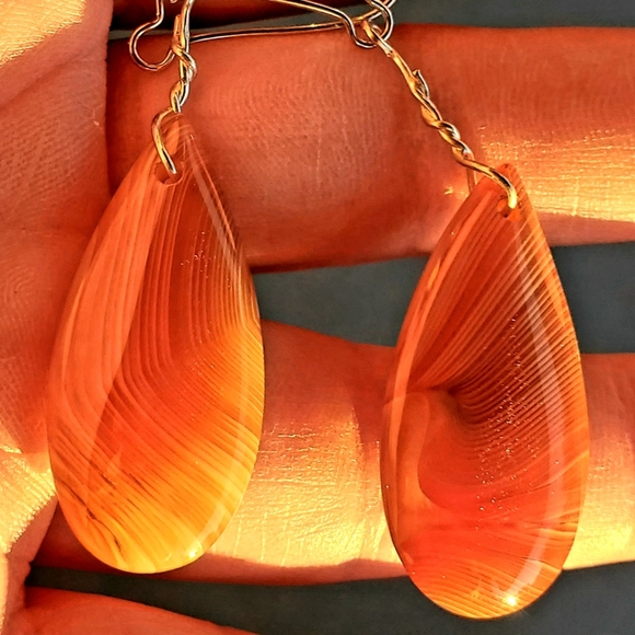 New Orange Onyx Agate Dangle Earrings. - Picture 3 of 16